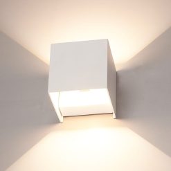 Adjustable Wall Mounted Light
