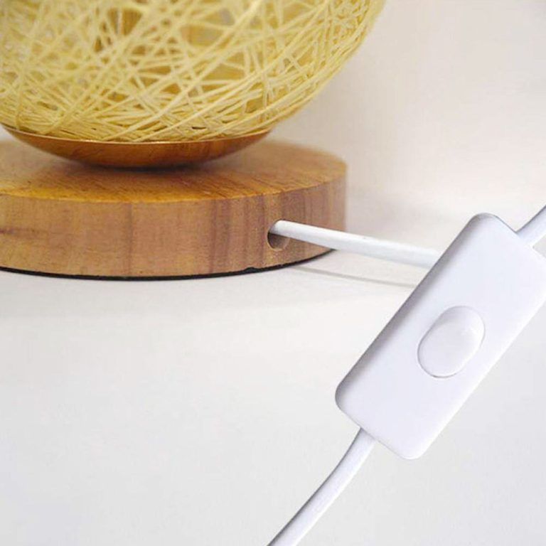 Rattan Ball Table Lamp